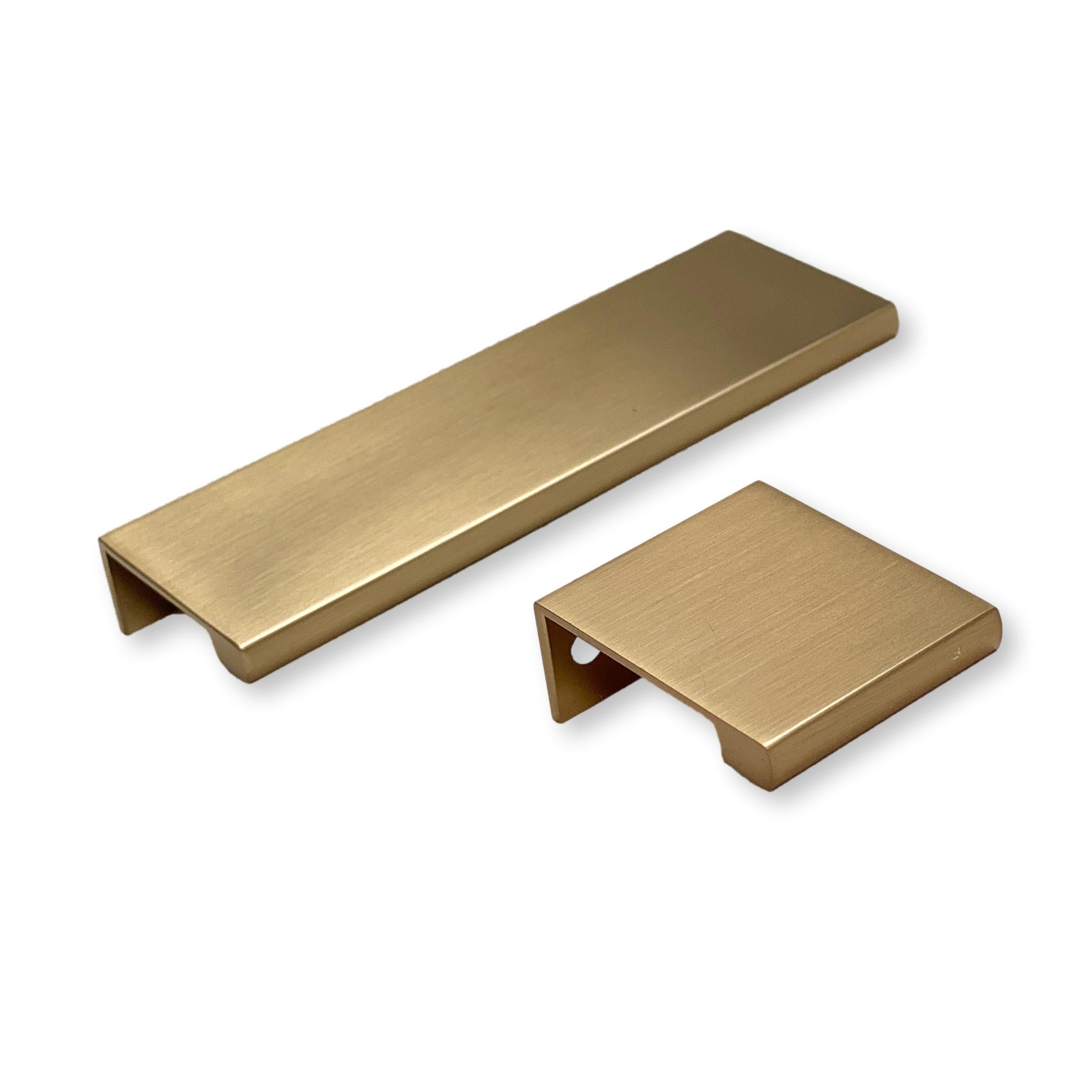 4621 Edge Pull - Lifetime (PVD) Polished Brass