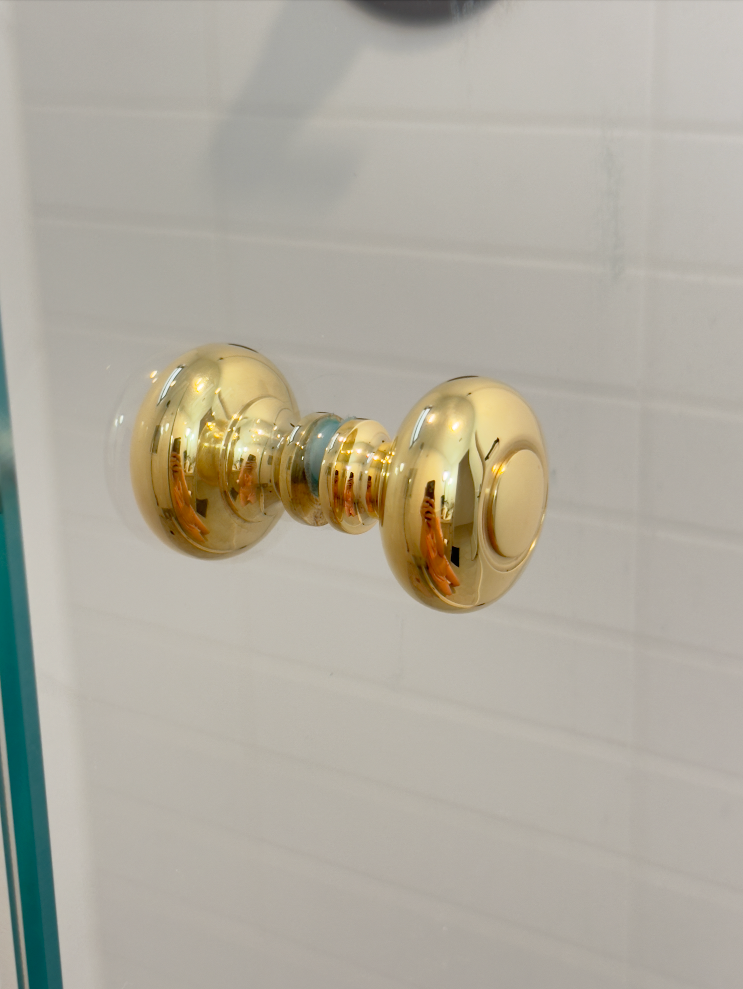 Round Polished Unlacquered Brass "Fia" Round Glass Shower Knob