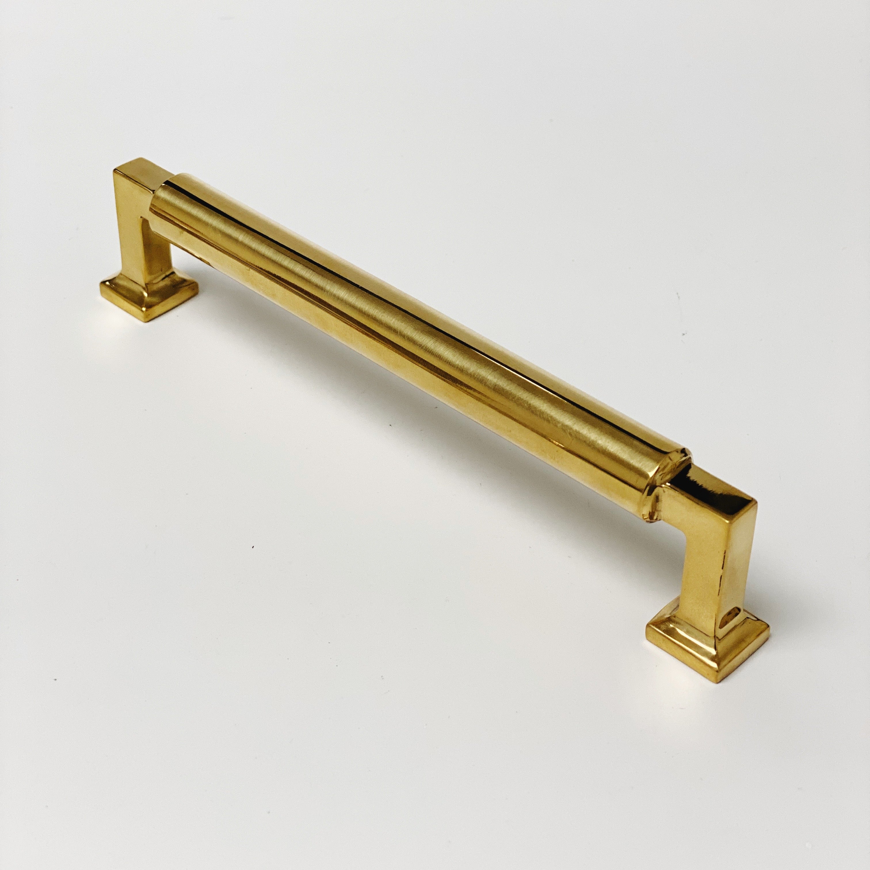 Satin Brass Luxe Drawer Pulls and Cabinet Knobs – Forge Hardware